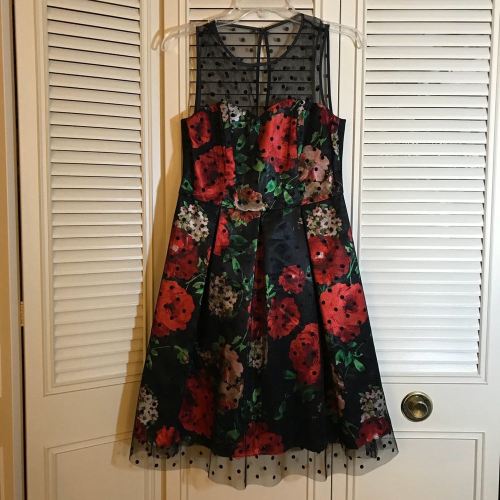 Red rose dress